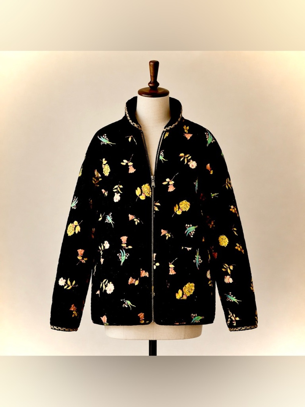 Women’s Vintage Carol Anderson Collection Quilted Black Floral Jacket size L